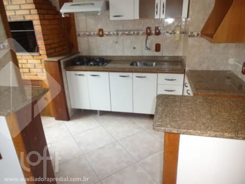 Image 7 - 232730